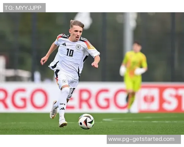 世界杯惊天冷门拜仁逆转那不勒斯点球大战点燃全场激情