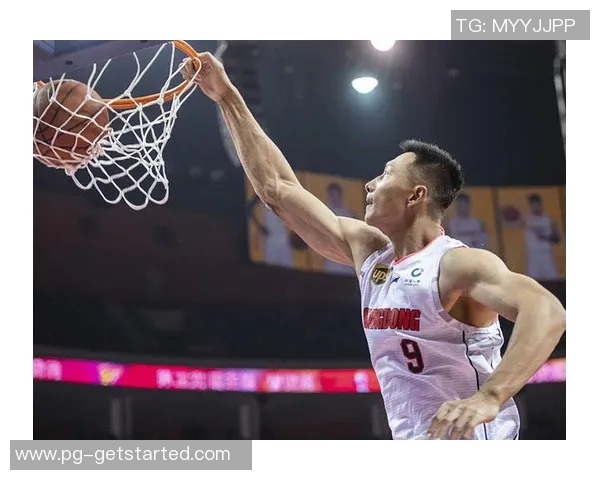 姚明在职业生涯低谷中的坚持与奋斗历程回顾