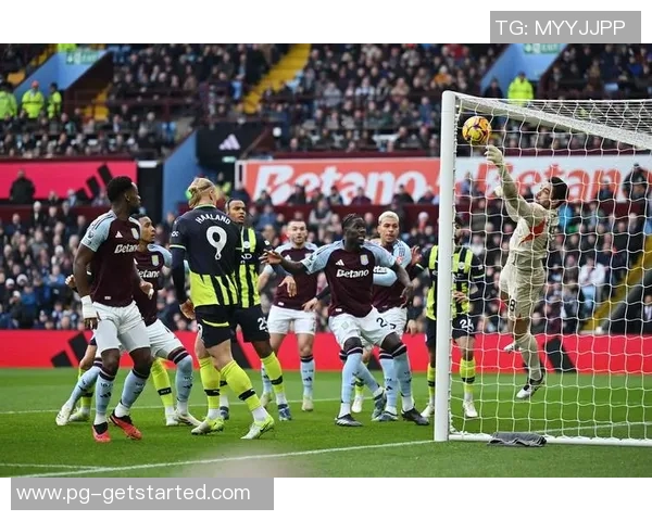 英超焦点战里昂小胜曼城争议判罚引发全场热议