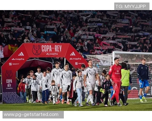 国王杯精彩对决皇马大胜AC米兰乌龙球引爆全场激情 国王杯精彩对决皇马大胜AC米兰乌龙球引爆全场激情