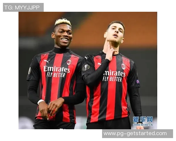 欧联杯精彩对决AC米兰3-0曼联补时进球点燃全场激情 欧联杯精彩对决AC米兰3-0曼联补时进球点燃全场激情
