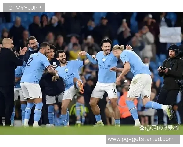 英超激战:本菲卡与曼城战成平局红牌事件引发全场热议 英超激战:本菲卡与曼城战成平局红牌事件引发全场热议