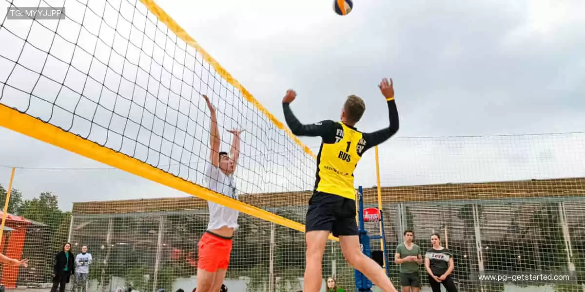 直播镜头锁定胜负悬念，你的呐喊永不迟到！📺